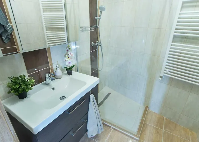 Pisztacia Apartman Apartment