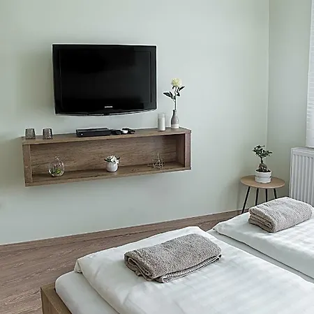 Pisztacia Apartman Apartament *